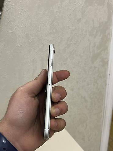 Apple iPhone: IPhone SE 2020, Ağ, Barmaq izi -da lalafo.az — 4 Apple iPhone: IPhone SE 2020, Ağ, Barmaq izi — 4