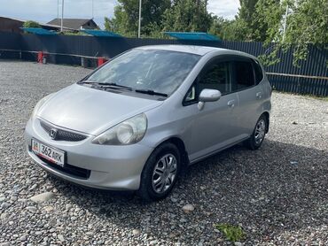 авто в рассрочку fit: Honda Fit: 2005 г., 1.3 л, Автоматтык, Бензин, Хетчбек