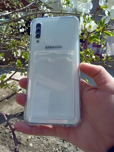 черчения 9 класс электронный китеп: Samsung Galaxy A50, Колдонулган, 64 ГБ, түсү - Ак, 2 SIM