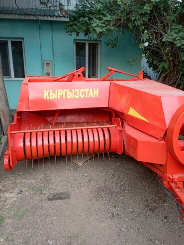 Тюковые пресс-подборщики: Пресс-подборщик "Кыргызстан" модели ПРПЛ-Ф-1.6М-2 предназначен для — 2