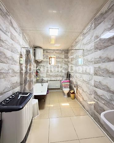 Продажа коттеджей и домов: 🏠Продается дом в с. Сокулук 🟡 Комнаты: 4 🟡Участок: 8, 05 соток 🟡 — 16