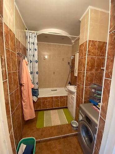 12: 3 комнаты, 80 м², 12 мкр 106 серия, 8 этаж, Косметический ремонт — 10