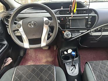 Toyota: Toyota Prius: 2016 г., 1.5 л, Вариатор, Гибрид, Хэтчбэк — 9