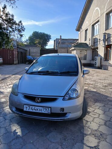 фит расрочку: Honda Fit: 2003 г., 1.3 л, Вариатор, Бензин, Хэтчбэк