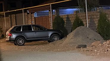 subaru forester sh: Porsche Cayenne: 2005 г., Кроссовер — 1