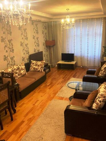 Uzunmüddətli kirayə mənzillər: N.Nərimanov metro yaxınlığında 3-otaqlı, (2-dən 3-ə)-düzəlmə — 4