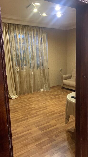 Köhnə tikili: Bakı, 28 May, 2 otaqlı, Köhnə tikili, m. Azadlıq Prospekti, 56 kv. m -da lalafo.az — 24 Köhnə tikili: Bakı, 28 May, 2 otaqlı, Köhnə tikili, m. Azadlıq Prospekti, 56 kv. m — 24