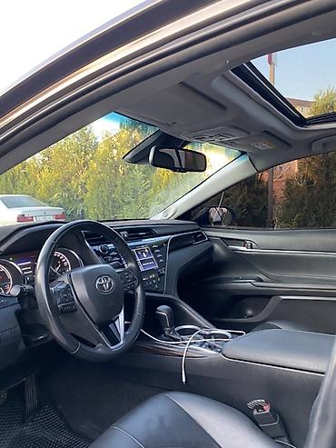 bad e5: Toyota Camry: 2018 г., 2.5 л, Автомат, Гибрид, Седан — 7