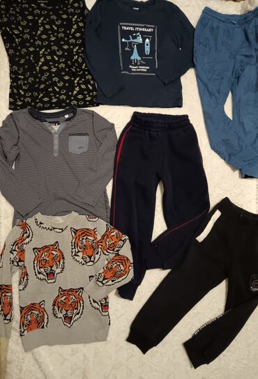 luna trenerke: Bundle: Sweatshirts, Tracksuits, For boys, age: 5-6 years