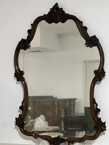drvena: Stilska konzola i ogledalo 🛋️ Dobro stanje 🪞 Potrebna zamena ogledala — 4