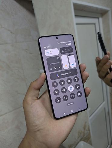 note 2: Redmi, Redmi Note 15 Pro, Новый, 256 ГБ, цвет - Черный, 1 SIM, 2 SIM, eSIM — 2
