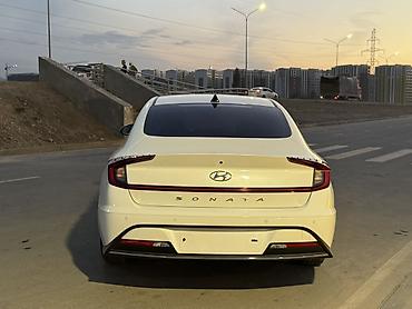 spark 2017: Hyundai Sonata: 2019 г., 2 л, Автомат, Газ, Седан — 4