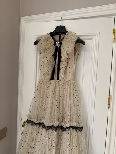 Kürklər: Her biri yeni ve ya 1 defe geyinilmis suba modeli 1:1 copy yeni,sonra — 24