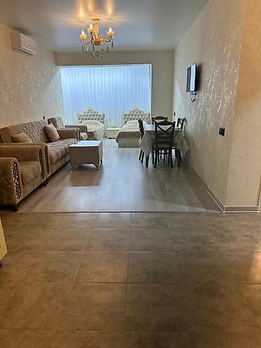 lenkaran urge ev: İcarəyə verilir 2 otaqlı yeni tikili 70 m², 8 Noyabr m. Kateqoriya — 10