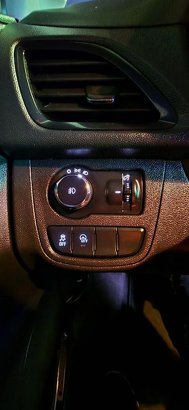 шевролет спарк: Chevrolet Spark: 2017 г., 1 л, Вариатор, Бензин, Хэтчбэк — 7