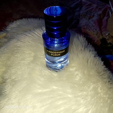 8 element parfüm: Mini ətir kolleksiyası – 4 müxtəlif aromat - Molecule 02: Təmiz — 3