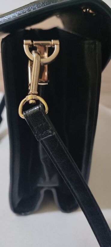 Torbe: Tašnice moje .Cene od 700 do 2500 kožna crna Mango — 6