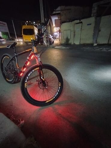 fat bike: İşlənmiş Şəhər velosipedi Trek, 26", sürətlərin sayı: 32, Ünvandan götürmə