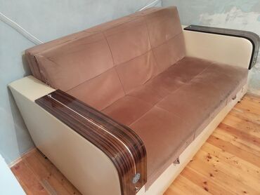 Dolablar: Divan 50 azn satilir‼️unvan bineqedi kendi kod5226y sekine