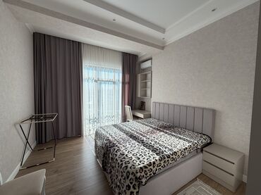 Долгосрочная аренда квартир: 3 комнаты, Агентство недвижимости, С мебелью полностью — 7