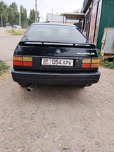 Транспорт: Volkswagen Passat: 1990 г., 1.8 л, Механика, Бензин, Седан — 3
