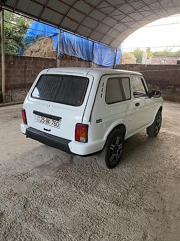 niva siti satilir: VAZ (LADA) 4x4 Niva: 1.6 l | 1986 il — 1