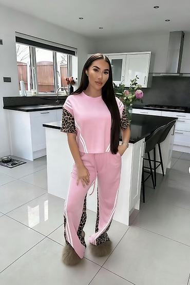 Gornji i donji deo: 🔥Dvodeleni ženski set – trenerka sa leopard detaljima
✅3300 din — 1