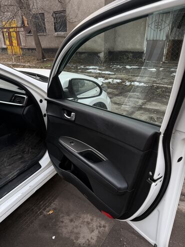 Kia: Kia K5: 2018 г., 2 л, Автомат, Газ, Седан at lalafo.kg — 9 Kia: Kia K5: 2018 г., 2 л, Автомат, Газ, Седан — 9