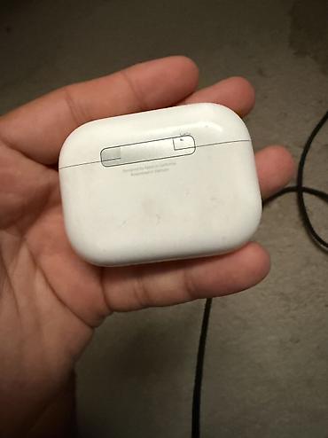 apple studio: Беспроводные наушники-вкладыши, Apple, Airpods 3, Б/у — 3