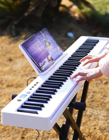 Qulaqcıqlar: Təzədir. Piano kursuna başlayanlar üçün,Piano müəllimləri üçün