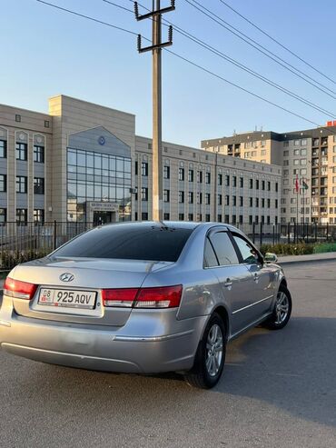 Hyundai: Hyundai Sonata: 2009 г., 2 л, Автомат, Бензиновая, Седан — 5