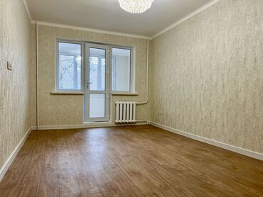 продам квартиру в карвен 4 сезона: 1 комната, 32 м², 104 серия, 1 этаж, Евроремонт