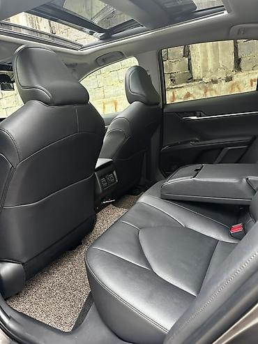 Продажа авто: Toyota Camry: 2018 г., Автомат, Бензин, Седан — 7