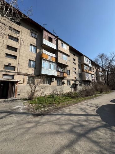 продажа квартиры: 1 комната, 32 м², Индивидуалка, 3 этаж, Старый ремонт