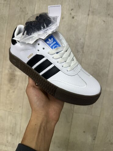 обувь на заказ: 🔥ADIDAS 🔥 📌 Модель: ADIDAS SAMBAROSE ✅ Качество: Отличное 👞 Материал