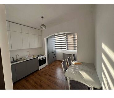 сдается комната кок жар: 1 комната, 45 м², 106 серия улучшенная, 3 этаж, Евроремонт