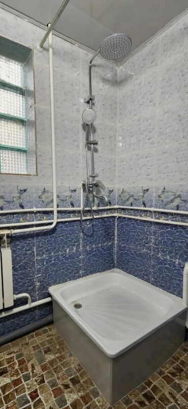 дом в аренду долгосрочное: 55 м², 3 комнаты, Парковка, Забор, огорожен