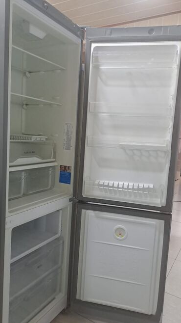 ekshn kamera eken: Двухкамерный Холодильник