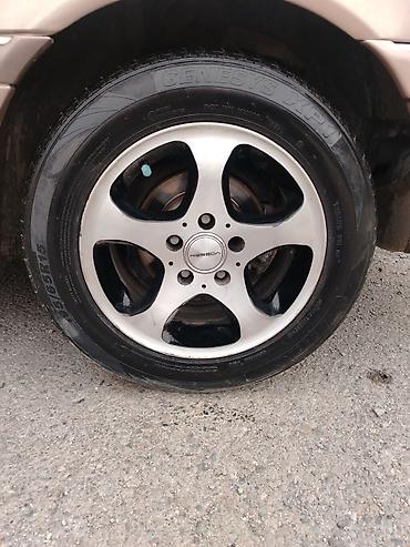 фургоны категории б: Б/у Колесо Nissan 195 / 65 / R 15, 5 Болтов — 1