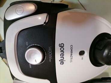 Klasični usisivači: Usisivač GORENJE Odličan na kesu platnenu kao nov je 1400 w vuče kao — 12
