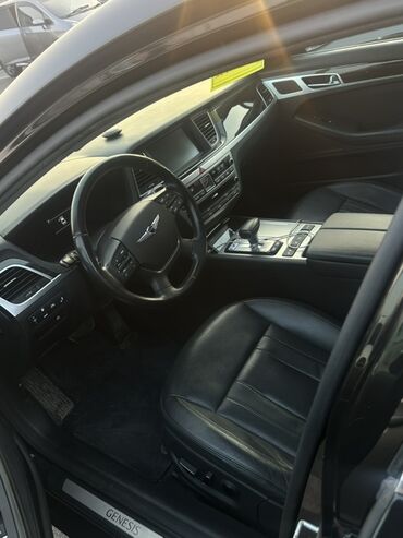 Hyundai: Hyundai Genesis: 2018 г., 3.3 л, Автомат, Бензин, Седан — 6