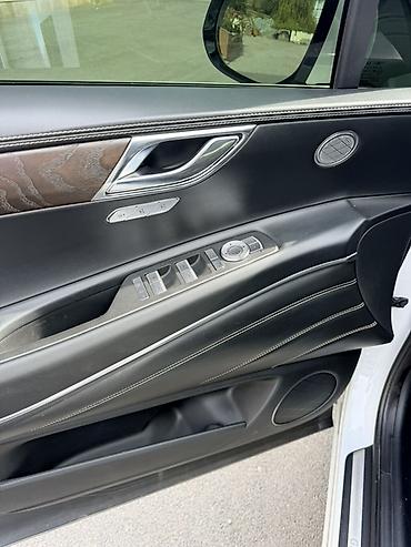 GAC: Genesis GV80, белый кроссовер премиум-класса. Объём 3.0 дизель — 11