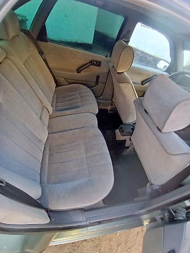 Volkswagen: Volkswagen Passat: 1989 г., 1.8 л, Механика, Бензин, Седан — 11