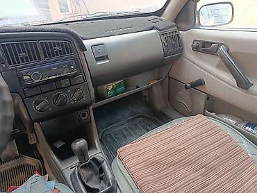 Volkswagen: Volkswagen Passat: 1989 г., 1.8 л, Механика, Бензин, Универсал — 15