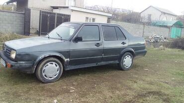 Volkswagen: Volkswagen Jetta: 1989 г., 1.8 л, Механика, Бензин, Седан