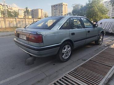 626 ge: Mazda 626: 1990 г., 2 л, Механика, Бензин, Хэтчбэк — 2