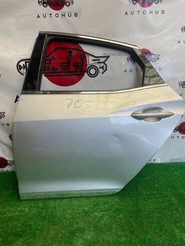Двери и комплектующие: Дверь Задняя левая Honda