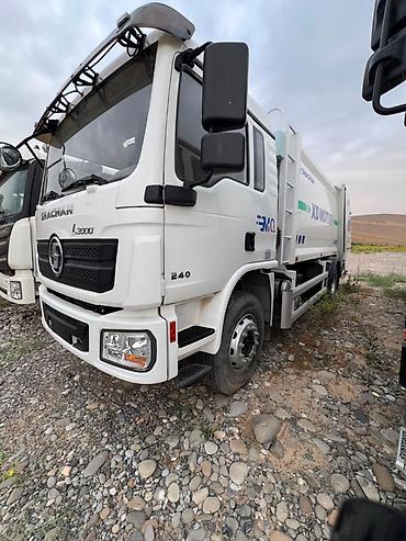 вывоз мусор хово: Мусоровоз SHACMAN L3000 240, надстройка LS5000 - Шасси: SHACMAN L3000 — 2