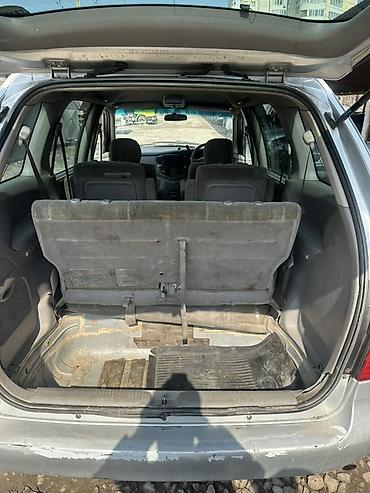 Mazda: Mazda MPV: 2000 г., Минивэн — 7