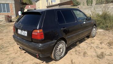 Volkswagen: Volkswagen Golf: 1991 г., 1.8 л, Механика, Бензин, Хэтчбэк — 12